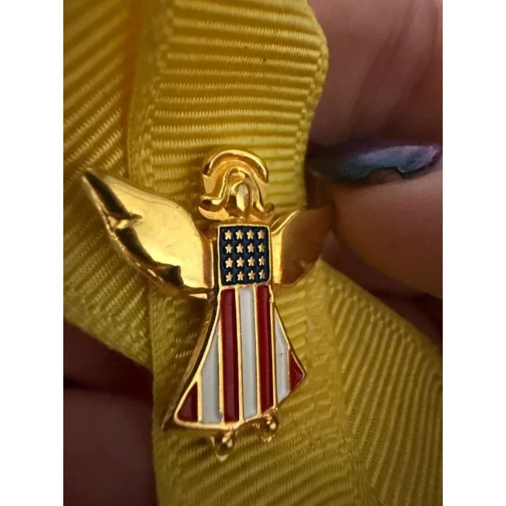 Patriotic Guardian Angel American Flag Yellow Awareness Ribbon Lapel Pin USA